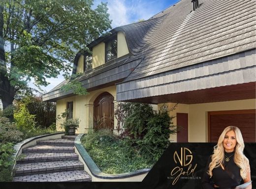Luxury home in Achau, Politischer Bezirk Mödling