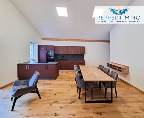 Piso / Apartamento en Stockach, Politischer Bezirk Reutte