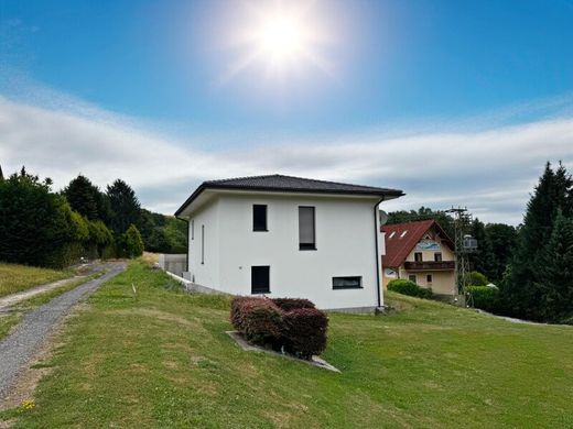 Luxury home in Henndorf im Burgenland, Politischer Bezirk Jennersdorf