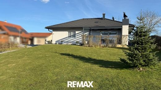 Luxury home in Sankt Nikolaus im Burgenland, Politischer Bezirk Güssing