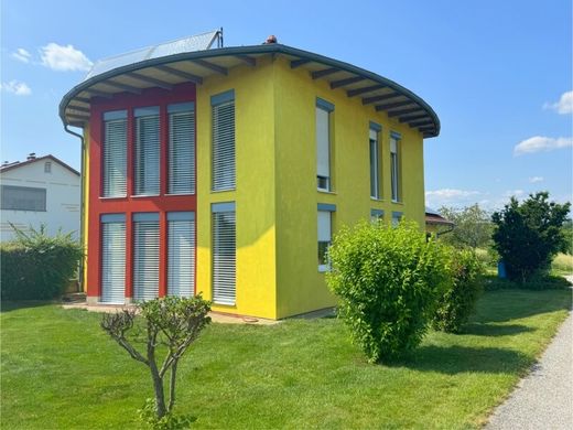 Luxus-Haus zu verkaufen in Stinatz
