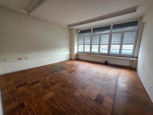 Büro in Tribuswinkel, Politischer Bezirk Baden