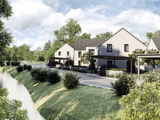 Lüks ev Gaaden, Politischer Bezirk Mödling