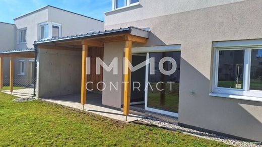 Luxury home in Sankt Leonhard am Forst, Politischer Bezirk Melk