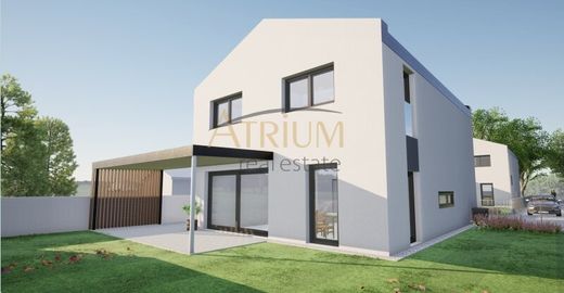 Luxury home in Felixdorf, Politischer Bezirk Wiener Neustadt