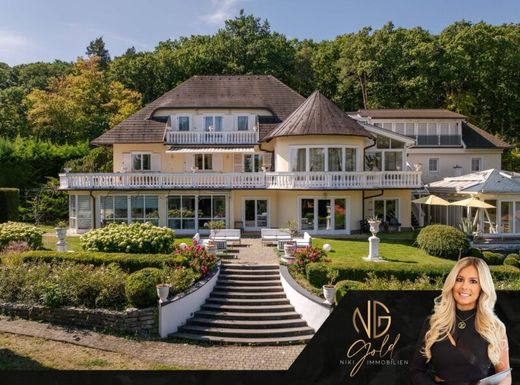 Luxury home in Bad Sauerbrunn, Politischer Bezirk Mattersburg