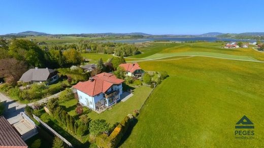 Luxus-Haus in Seekirchen am Wallersee, Politischer Bezirk Salzburg-Umgebung