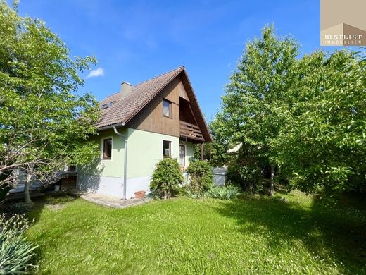 Luxury home in Wienersdorf, Politischer Bezirk Baden