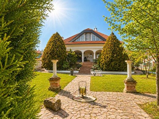 Luxury home in Parndorf, Politischer Bezirk Neusiedl am See