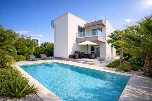 Villa en Privlaka, Zadar