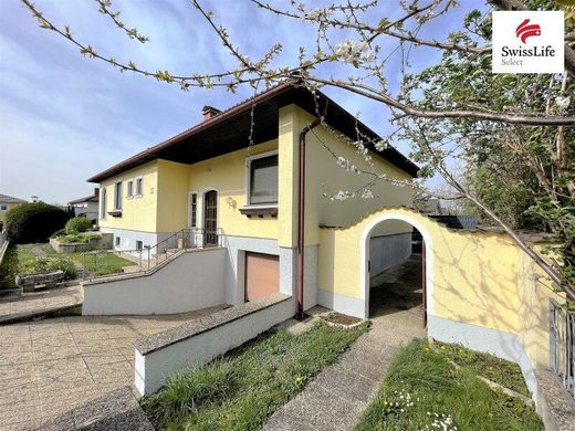 Luxury home in Margarethen am Moos, Politischer Bezirk Bruck an der Leitha