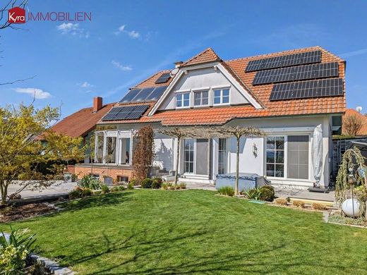 Luxury home in Stockerau, Politischer Bezirk Korneuburg