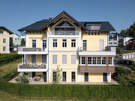 Piso / Apartamento en Mondsee, Politischer Bezirk Vöcklabruck