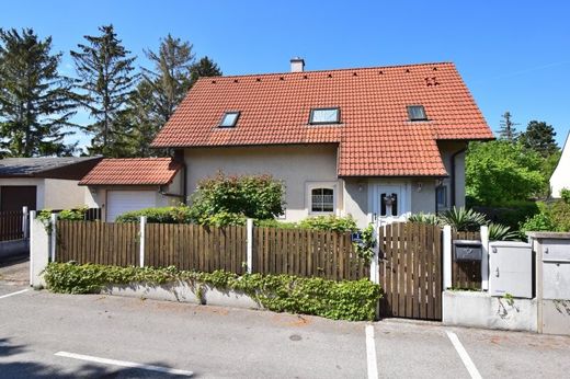 Luxury home in Guntramsdorf, Politischer Bezirk Mödling