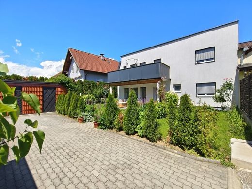 Luxury home in Feldkirchen bei Graz, Politischer Bezirk Graz-Umgebung