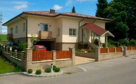 Luxury home in Landfriedstetten, Politischer Bezirk Melk