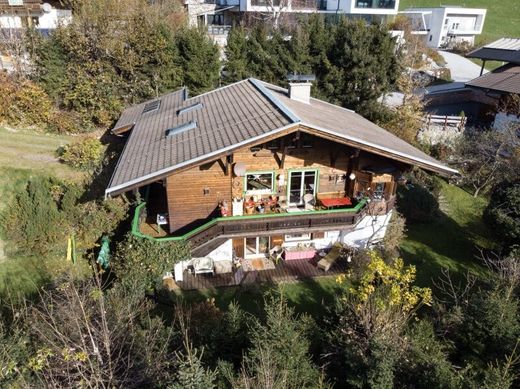 Maison de luxe à Piesendorf, Politischer Bezirk Zell am See