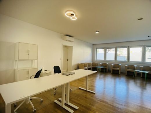 办公室  Brunn am Gebirge, Politischer Bezirk Mödling