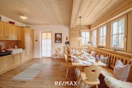 Luxury home in Grundlsee, Politischer Bezirk Liezen