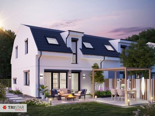 منزل ﻓﻲ Groß-Enzersdorf, Politischer Bezirk Gänserndorf