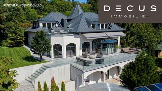 Villa - Gießhübl, Politischer Bezirk Mödling