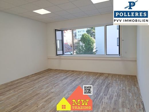 사무실 / Mattersburg, Politischer Bezirk Mattersburg