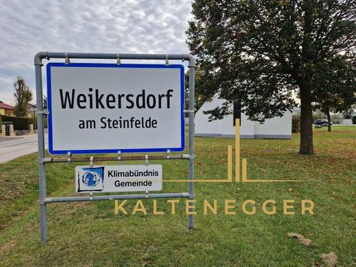 ‏קרקע ב  Weikersdorf am Steinfelde, Politischer Bezirk Wiener Neustadt