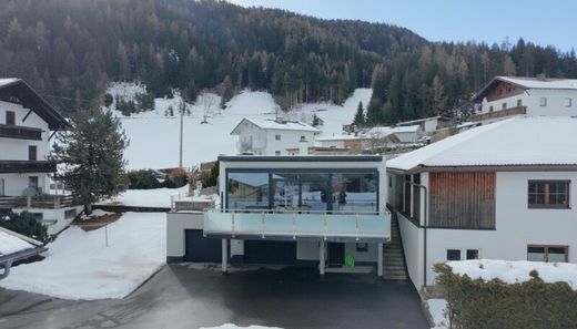 Элитный дом, Wald, Politischer Bezirk Imst