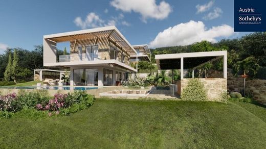 Luxury home in Gialova, Messenia
