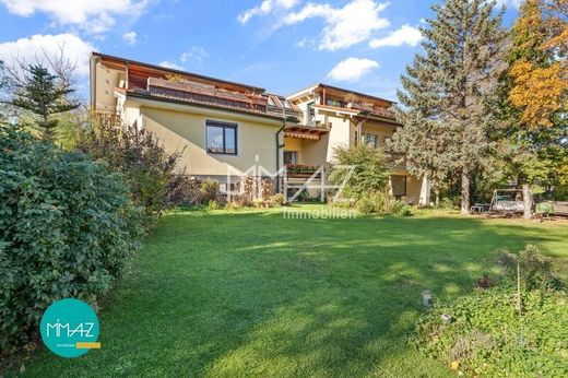 Casa di lusso a Maria Enzersdorf, Politischer Bezirk Mödling