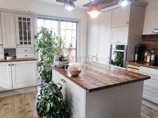 Luxe woning in Zwölfaxing, Politischer Bezirk Bruck an der Leitha