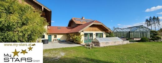 Luxury home in Feldkirchen bei Mattighofen, Politischer Bezirk Braunau am Inn