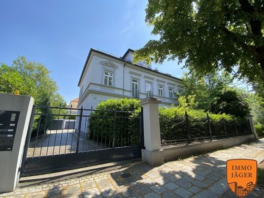 Luxury home in Wels, Wels Stadt