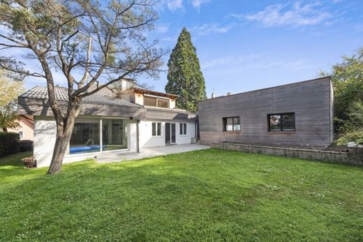 빌라 / Gießhübl, Politischer Bezirk Mödling