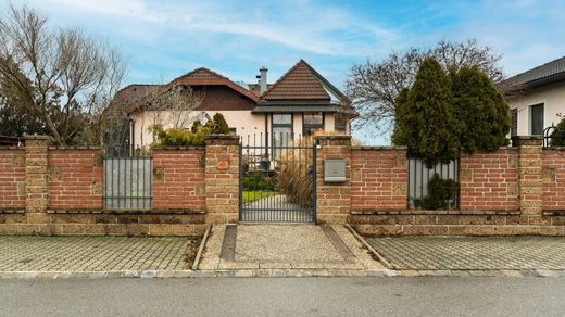 豪宅  Untersiebenbrunn, Politischer Bezirk Gänserndorf