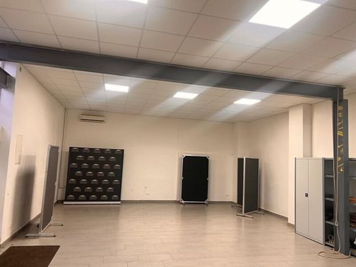 사무실 / Sollenau, Politischer Bezirk Wiener Neustadt