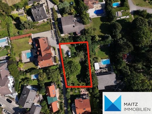 Terreno a Gießhübl, Politischer Bezirk Mödling