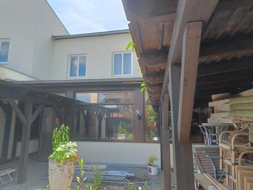 Hotel en Hainburg an der Donau, Politischer Bezirk Bruck an der Leitha