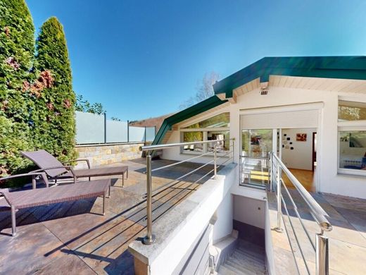 Luxus-Haus zu mieten in Sankt Andrä vor dem Hagenthale