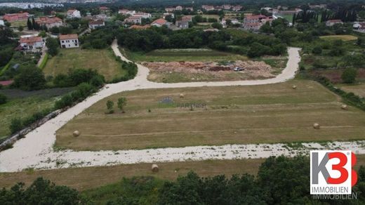 Grond in Rovinj, Grad Rovinj