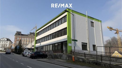 Office in Lambach, Wels-Land