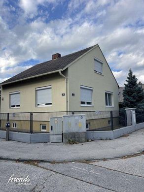 Maison de luxe à Baden, Politischer Bezirk Baden
