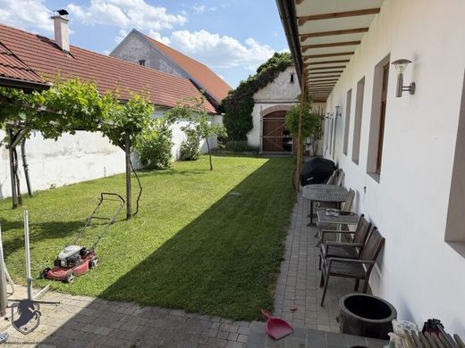 Luxury home in Obritz, Politischer Bezirk Hollabrunn