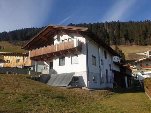 Casa di lusso a Oberperfuss, Politischer Bezirk Innsbruck Land