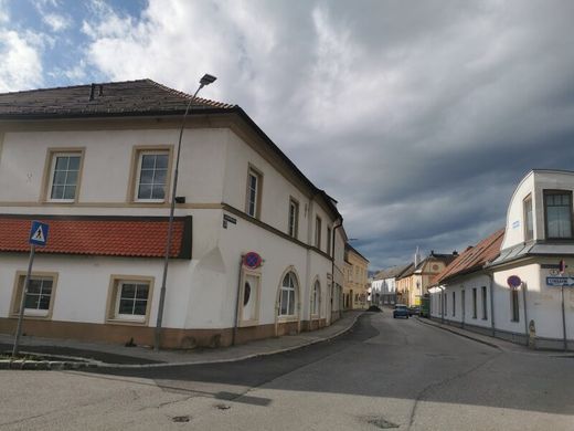 Casa di lusso a Neunkirchen, Politischer Bezirk Neunkirchen