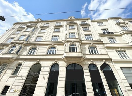Ofis Viyana, Wien Stadt