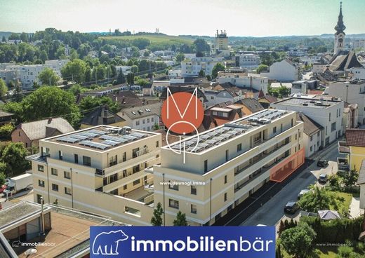 Office in Grieskirchen, Politischer Bezirk Grieskirchen