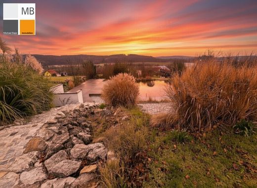 Land in Sparbach, Politischer Bezirk Mödling