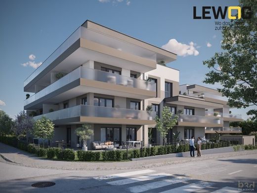 Piso / Apartamento en Leonding, Politischer Bezirk Linz-Land