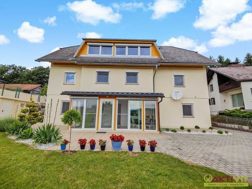 Luxury home in Pirching am Traubenberg, Politischer Bezirk Südoststeiermark